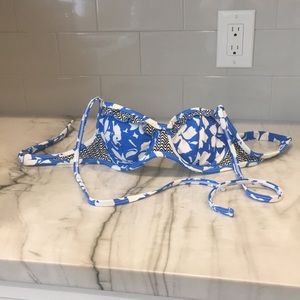 Raisins Floral Cupped Bikini top